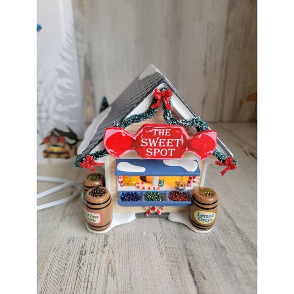 Dept 56 4030738 The Sweet Spot farmer's holiday market village - Picture 1 of 8